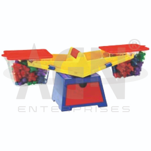 [AJK-EDEQ-13022] AJKANT Balance with Bear Family Weight (Model: AJK-EDEQ-13022)