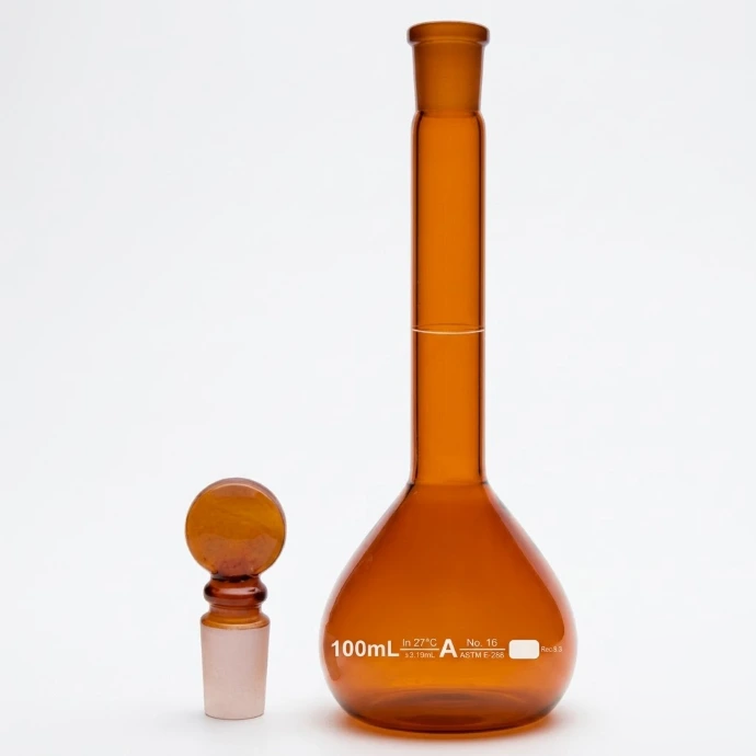 [AJK-LAGL-8805] AJKANT Volumetric Flasks Amber with Penny Head Stopper ASTM Class A (Model: AJK-LAGL-8805)